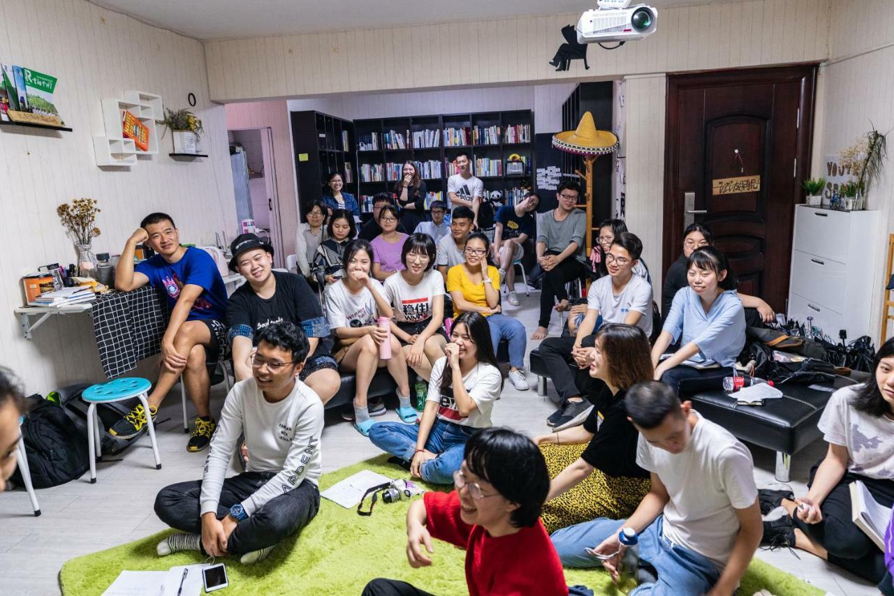 Youth Space Guangzhou Bagian luar foto