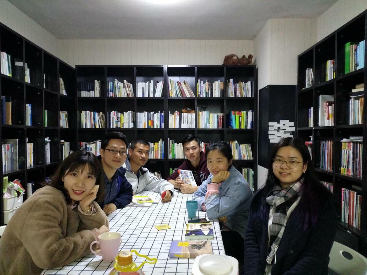 Youth Space Guangzhou Bagian luar foto